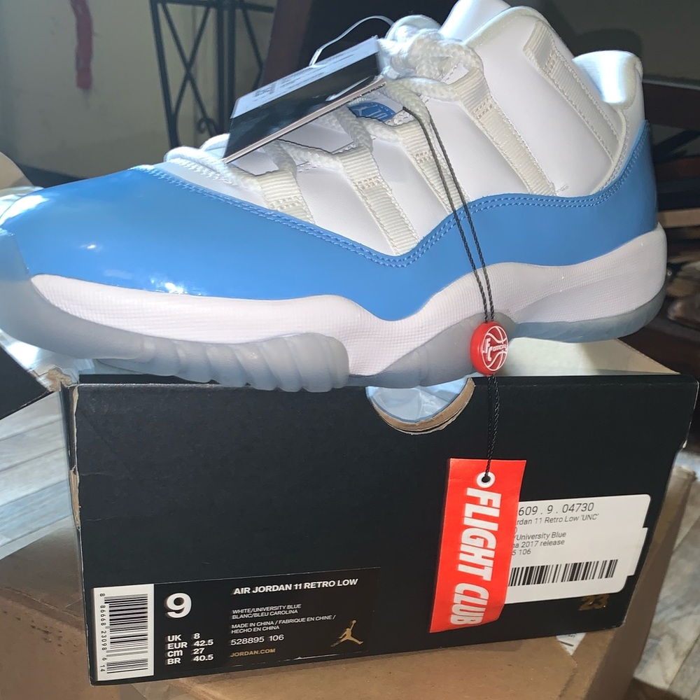 Air Jordan 11 Retro Low